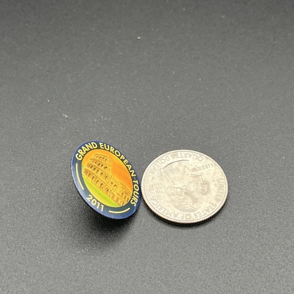 2011 Grand European Tours Coliseum Rome Italy‎ Lapel Hat Pin